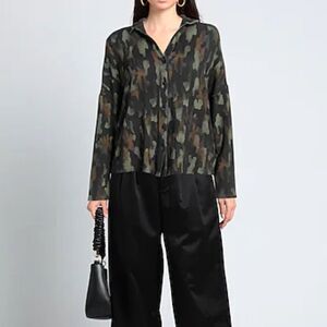 Majestic Filatures Camouflage Print Soft Touch Button Up Blouse Top Size 3 (M)